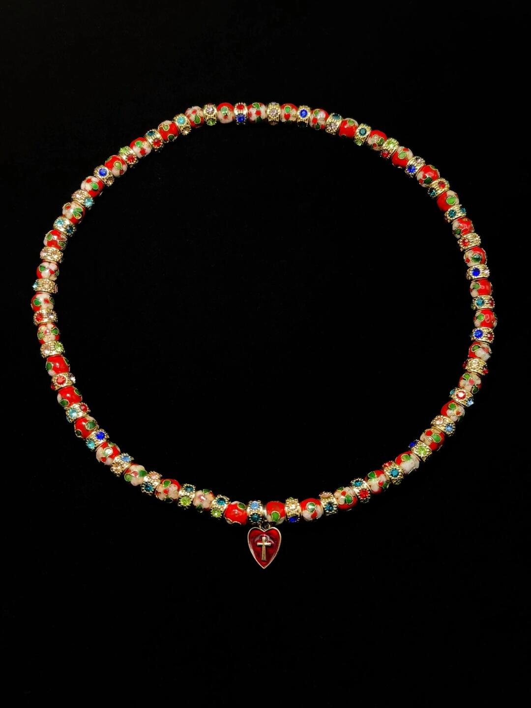 red pearl gothic