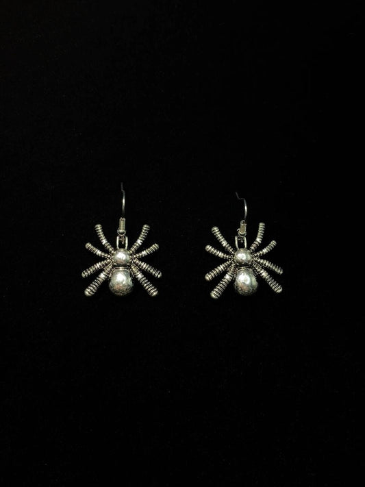 silver-threed spider